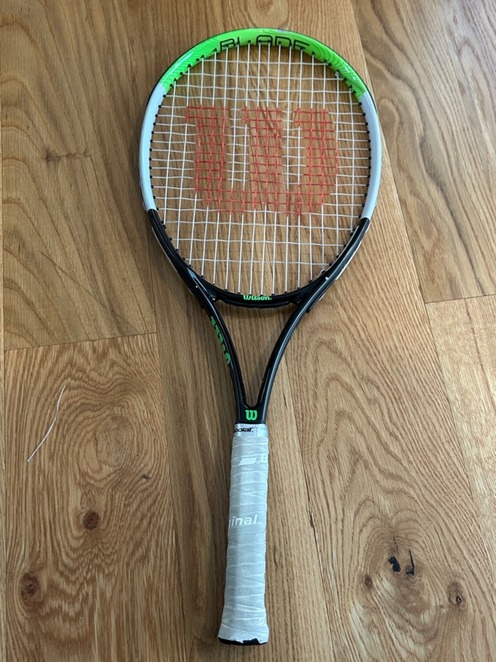 Wilson Blade Feel Jr 26” Tennis Racket in Black, White & Neon Green